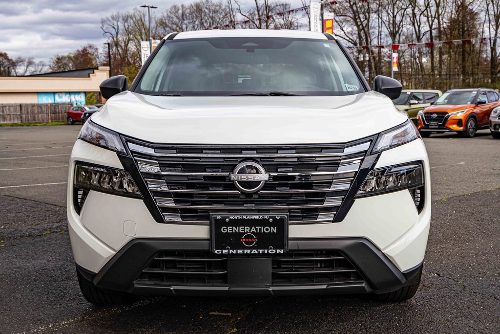 Certified 2024 Nissan Rogue S image 2