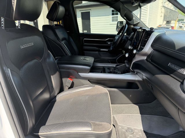 Used 2023 RAM 1500 Laramie AWD/4WD image 13