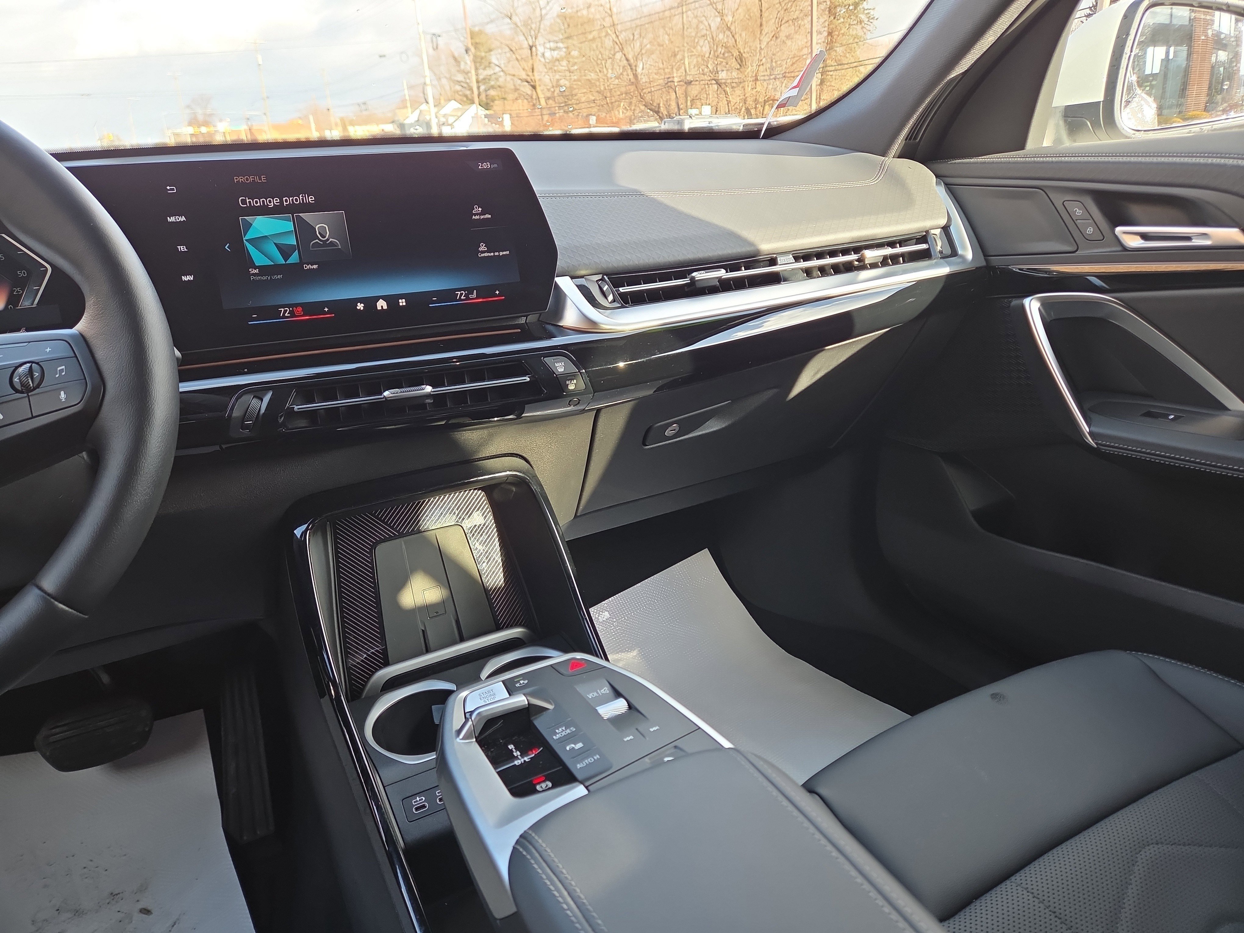 Used 2025 BMW X2 xDrive28i image 21