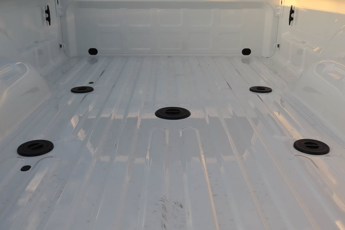 New 2027 RAM 3500 Laramie AWD/4WD image 9