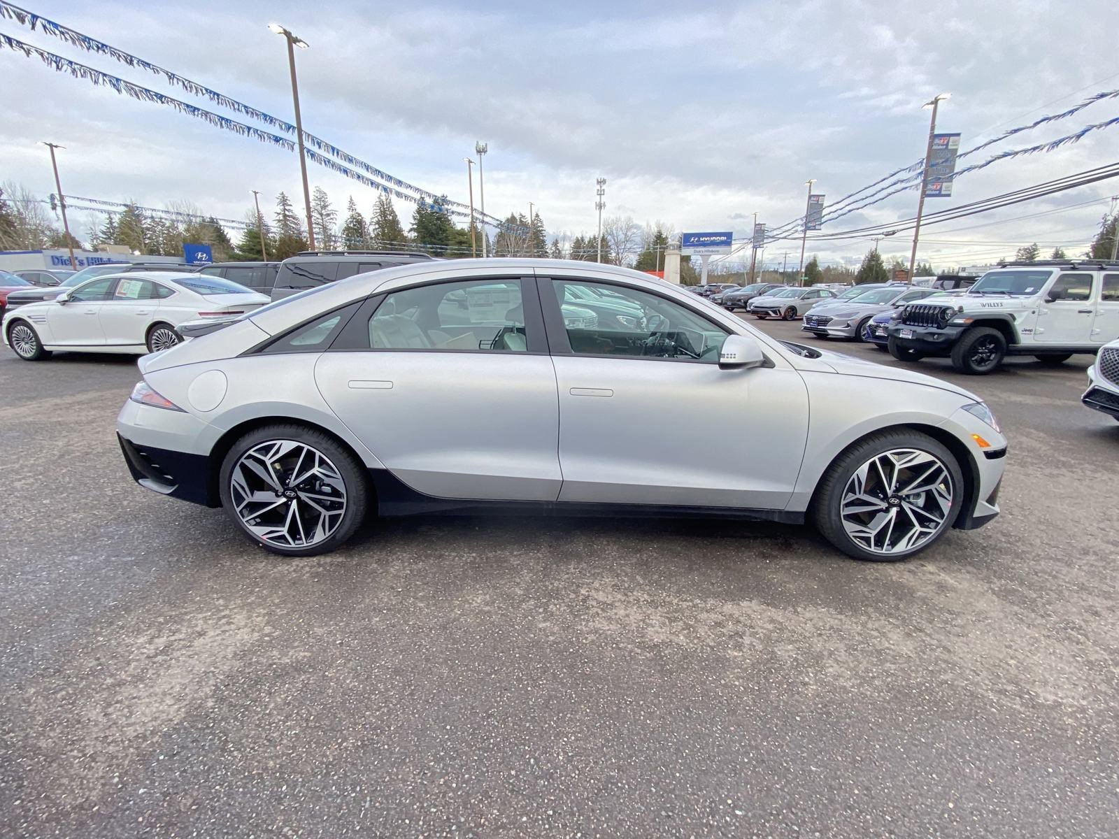 New 2025 Hyundai Ioniq 6 SEL AWD/4WD image 7