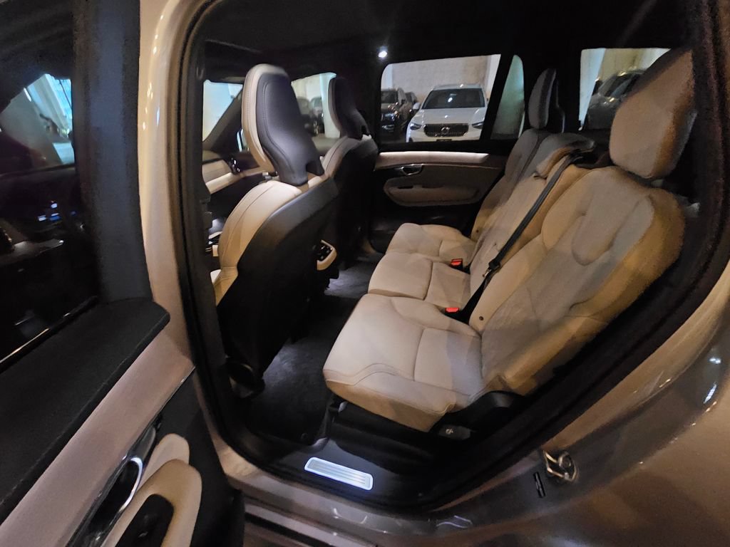 Certified 2026 Volvo XC90 B6 Plus w/ Protection Package Premier AWD/4WD image 13