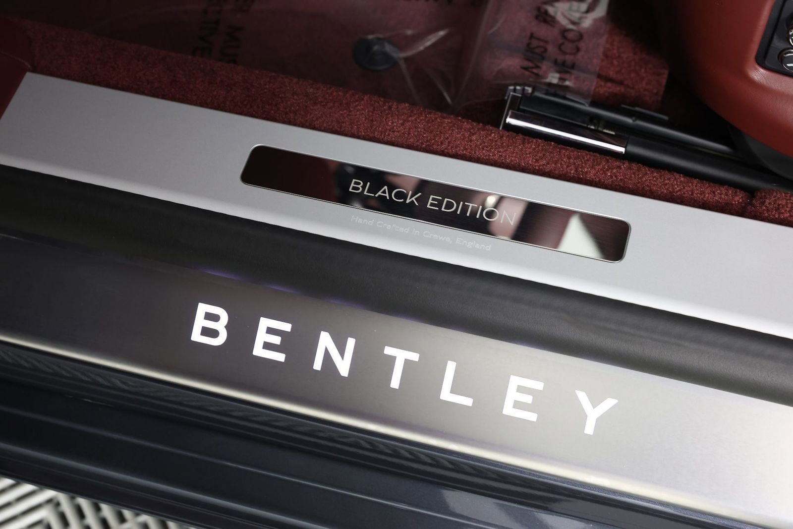 New 2025 Bentley Flying Spur Plug-In Hybrid AWD/4WD image 24