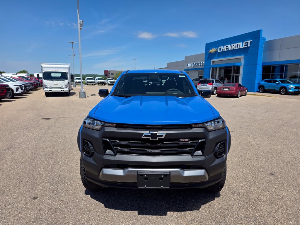 New 2026 Chevrolet Colorado Trail Boss AWD/4WD image 2