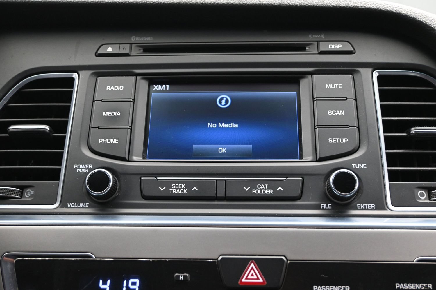 Used 2016 Hyundai Sonata Limited FWD image 36