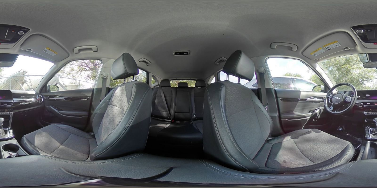 Used 2025 Kia Seltos S image 42