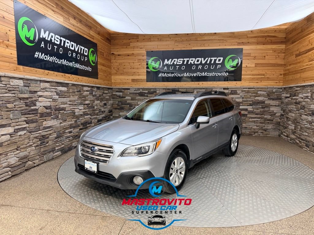 Used 2017 Subaru Outback 2.5i Premium AWD/4WD image 1