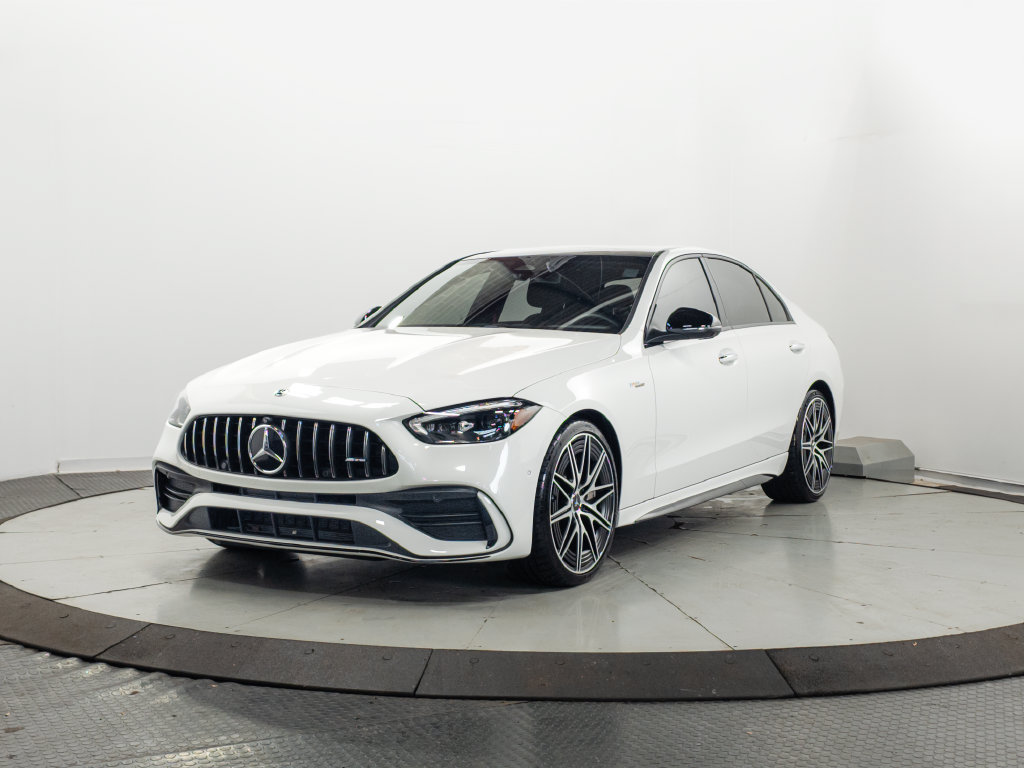 Used 2023 Mercedes-Benz C 43 AMG 4MATIC Sedan image 3