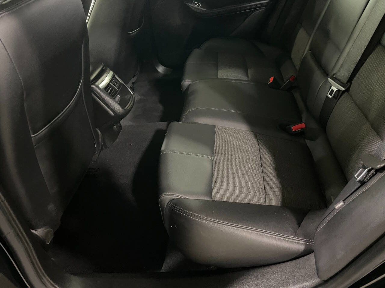 Used 2020 Chevrolet Impala LT image 18