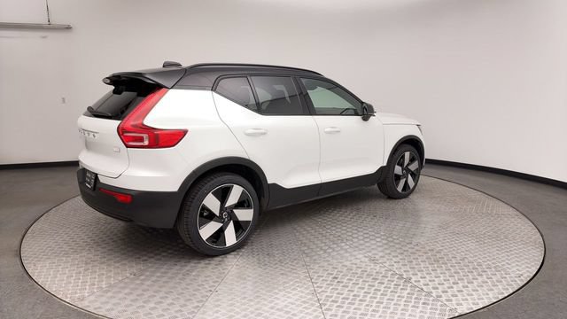 Certified 2023 Volvo XC40 Recharge Ultimate w/ Protection Package Premier AWD/4WD image 2