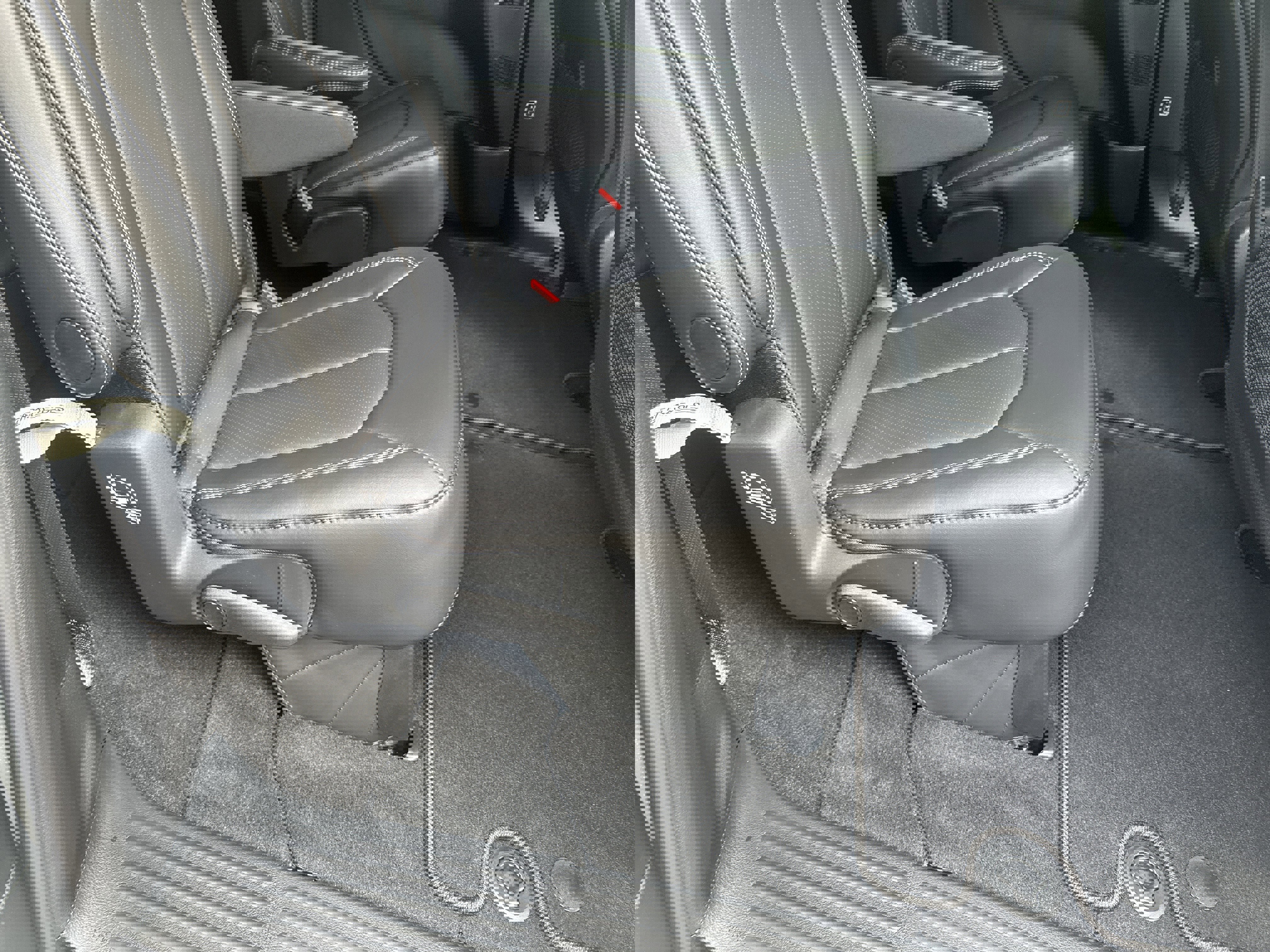 New 2026 Chrysler Pacifica Select image 24