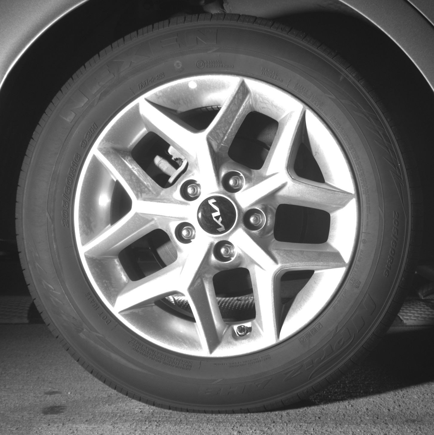 Used 2025 Kia Soul LX w/ LX Technology Package FWD image 15