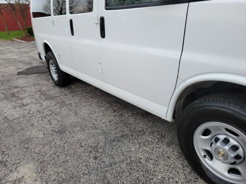 Used 2016 Chevrolet Express 2500 LS RWD image 42