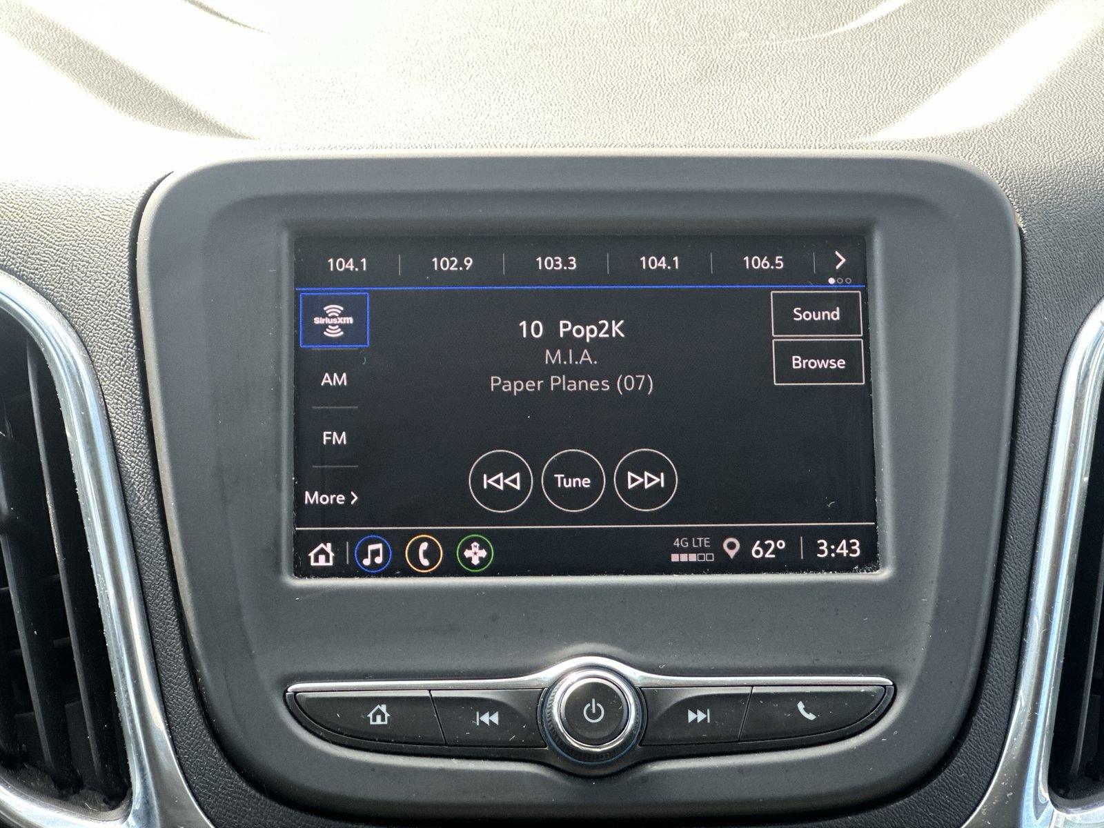 Used 2024 Chevrolet Equinox LT w/ LPO, Floor Liner Package image 26