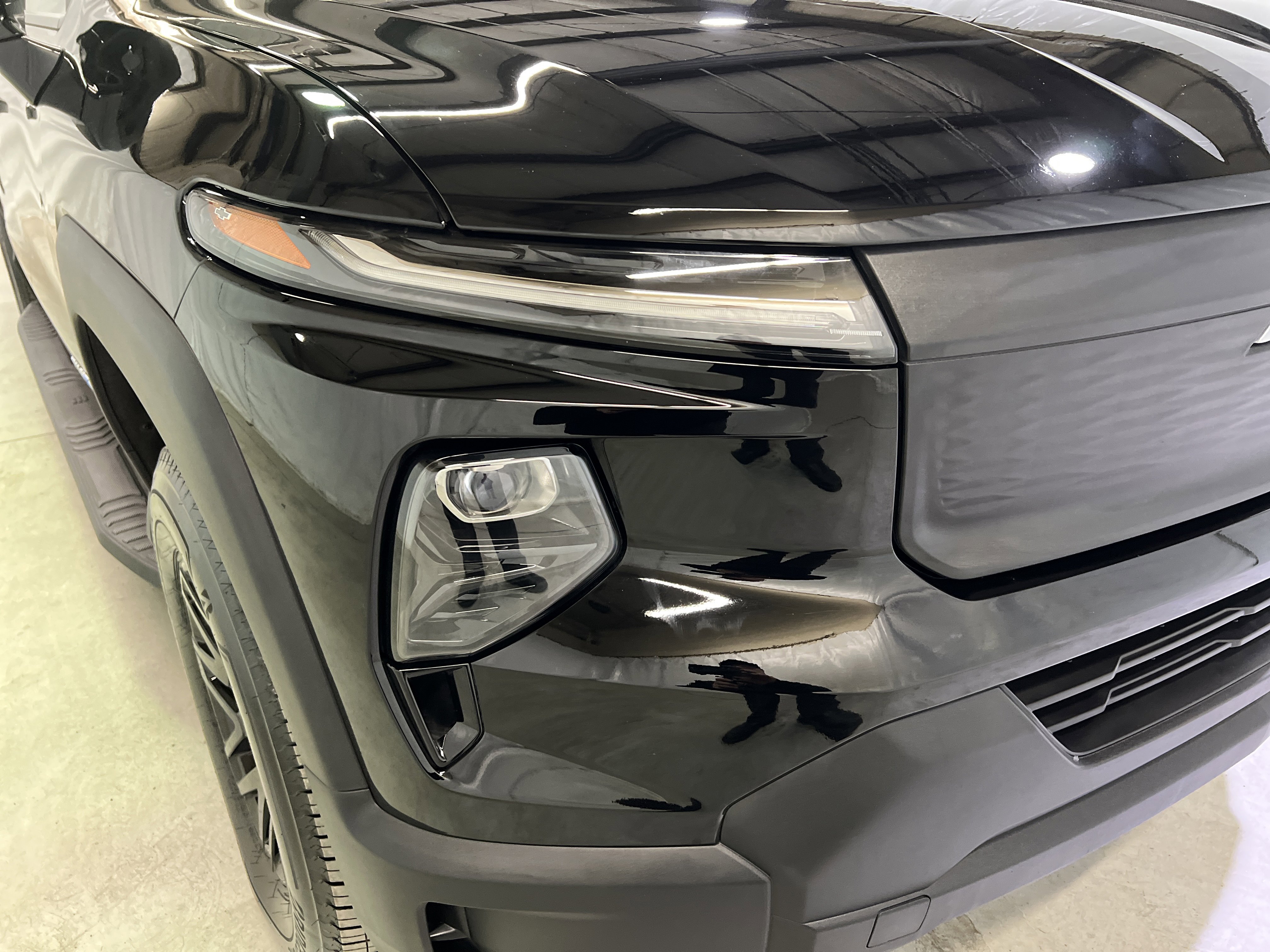 Used 2024 Chevrolet Silverado EV W/T image 5