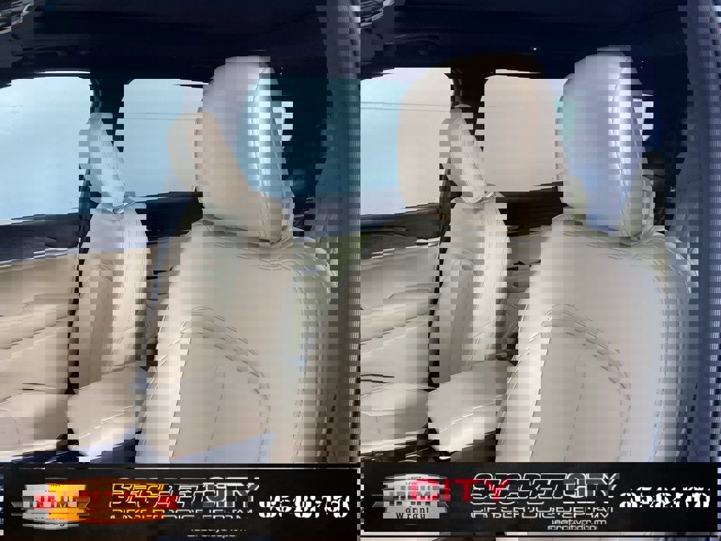 New 2025 Jeep Grand Cherokee L Limited image 10