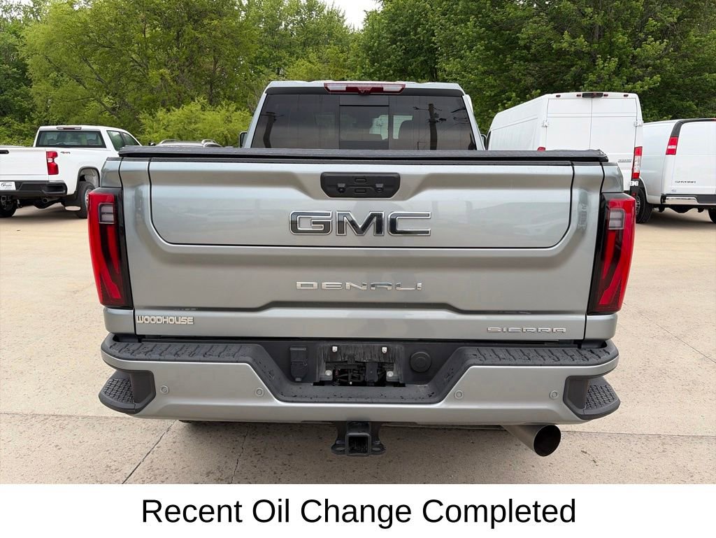 Certified 2024 GMC Sierra 2500 Denali Ultimate AWD/4WD image 9