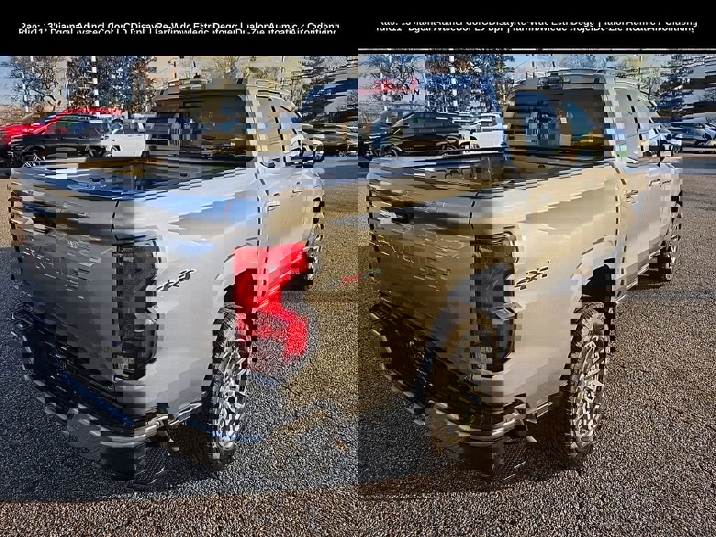 Used 2023 Chevrolet Colorado LT w/ LT Convenience Package image 3