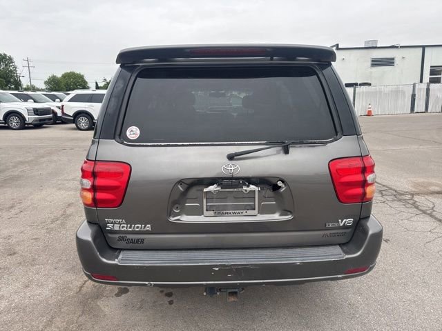 Used 2004 Toyota Sequoia Limited RWD image 5