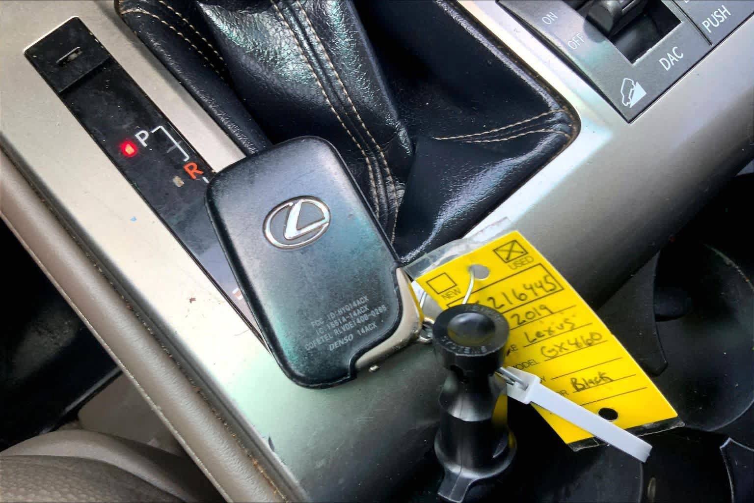 Used 2019 Lexus GX 460 Premium AWD/4WD image 15