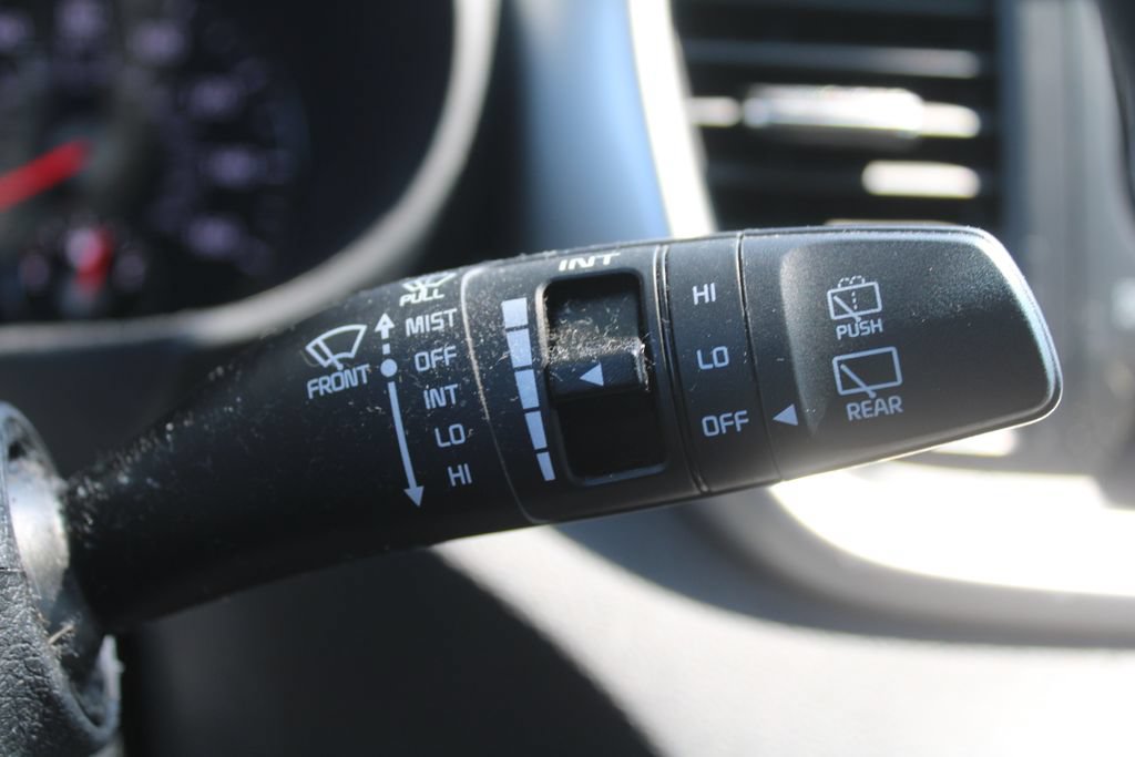 Used 2017 Kia Sorento LX FWD image 31