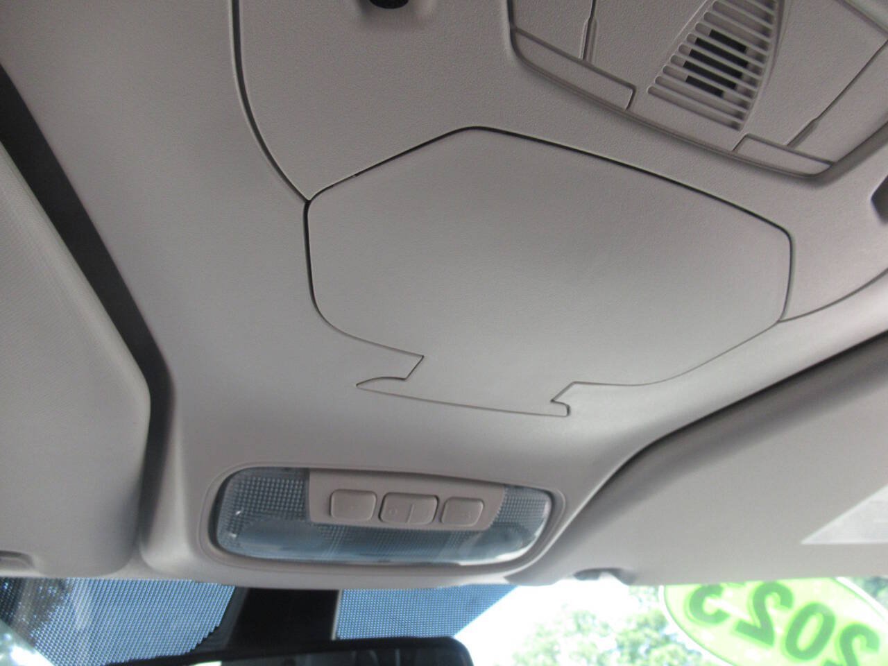 Used 2023 Ford Transit Connect XL FWD image 25