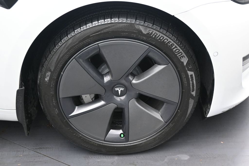 Used 2022 Tesla Model 3 Long Range AWD/4WD image 33