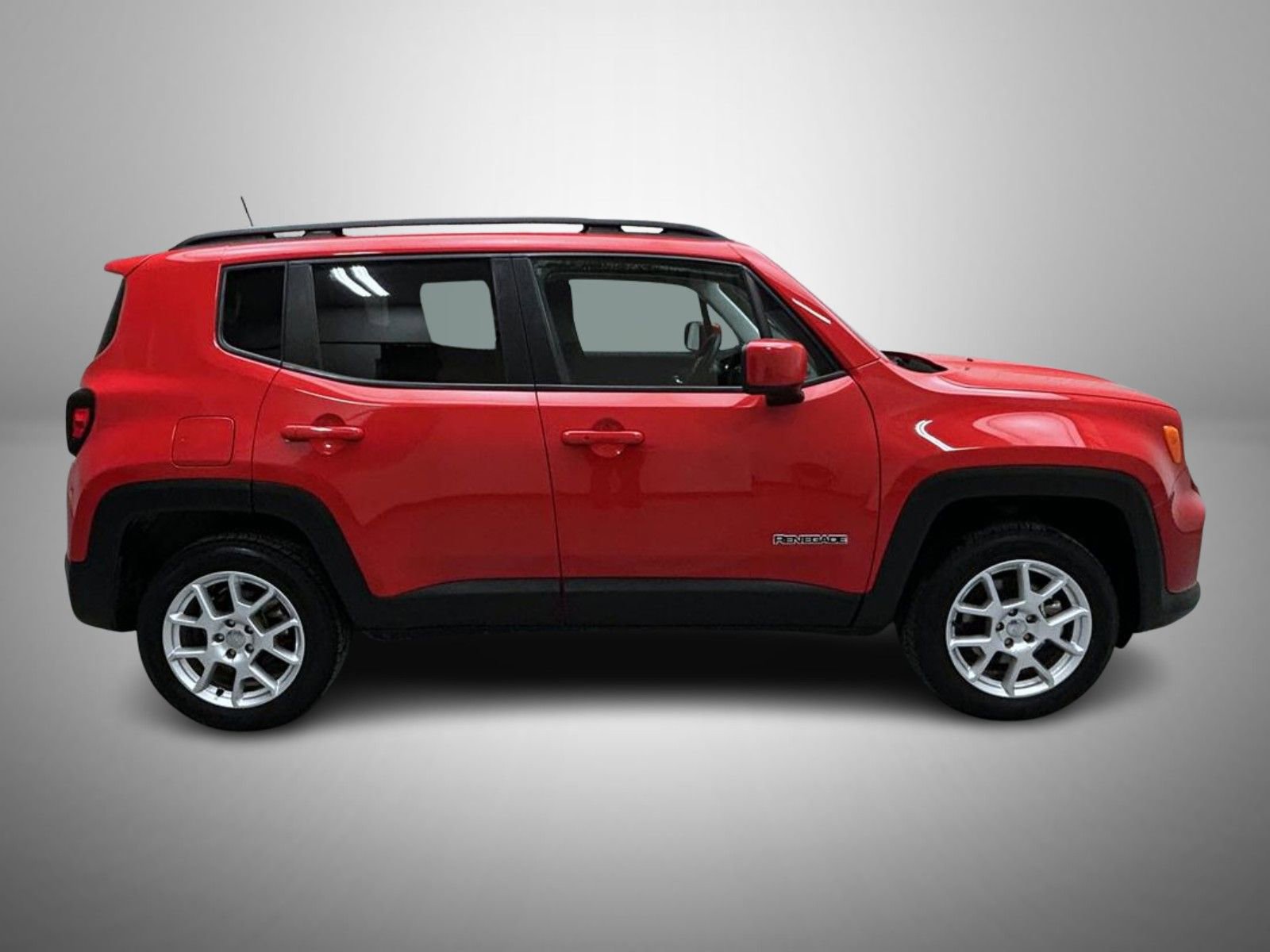 Used 2021 Jeep Renegade Latitude image 4