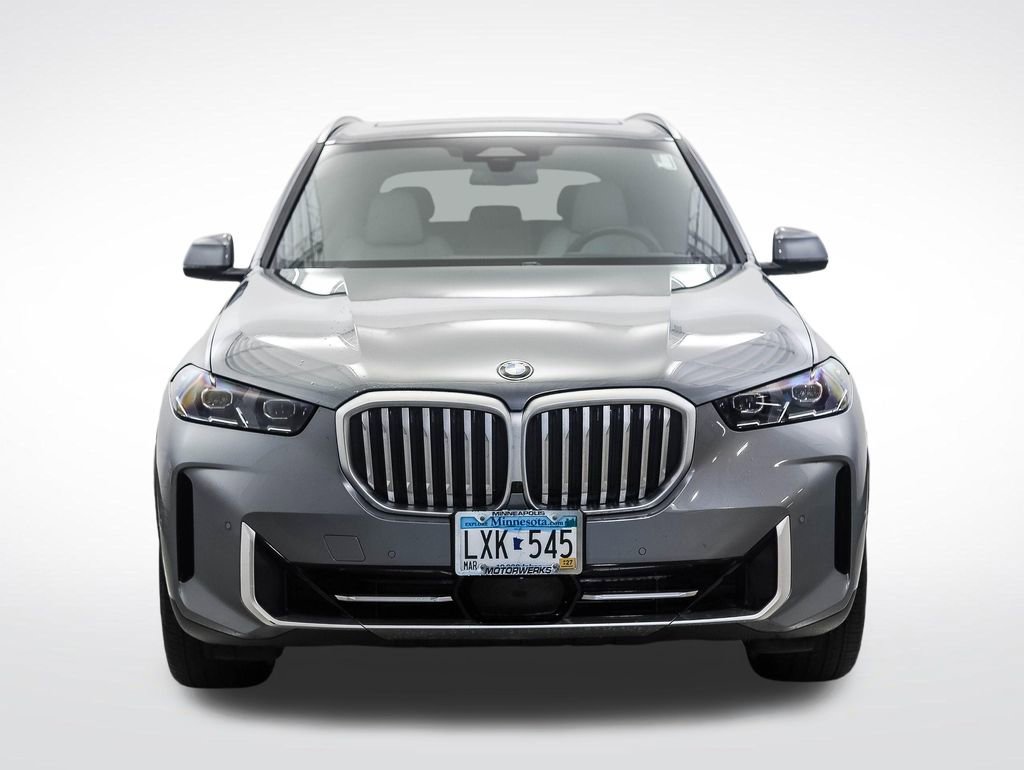 Certified 2024 BMW X5 xDrive40i w/ Premium Package AWD/4WD image 6