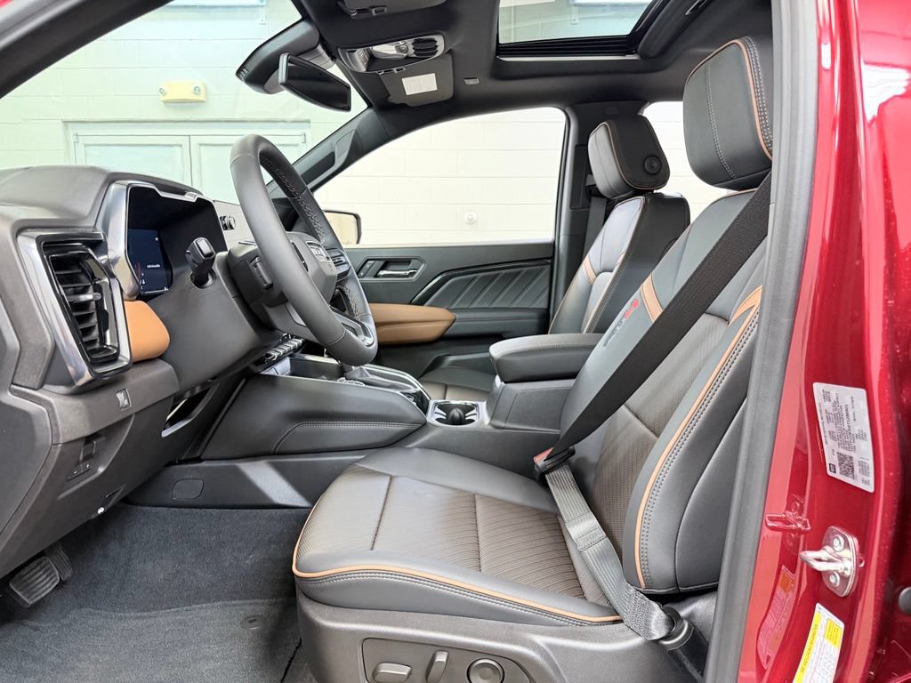 New 2026 GMC Canyon AT4 w/ Technology Plus Package AWD/4WD image 14