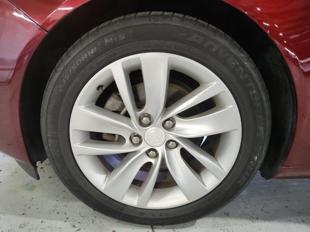 Used 2016 Buick Regal Premium w/ Driver Confidence Package #2 FWD image 28