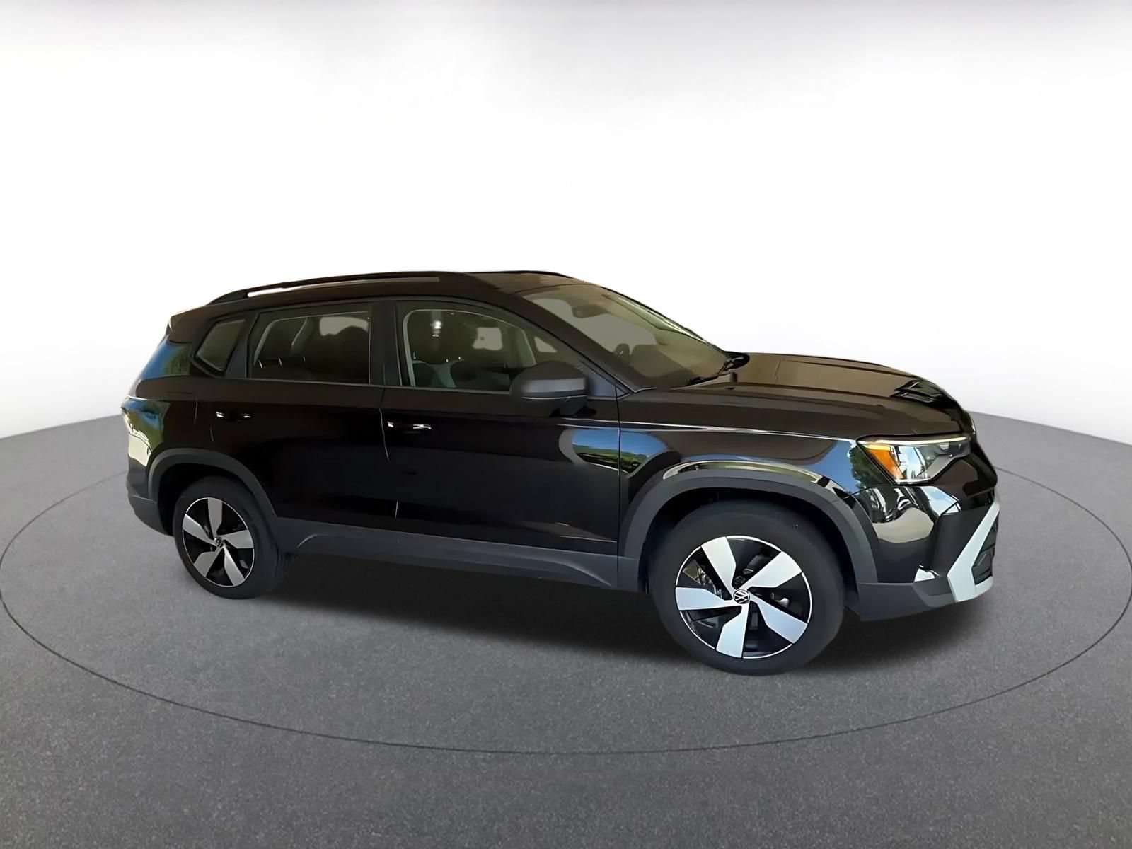 Used 2025 Volkswagen Taos S AWD/4WD video 2