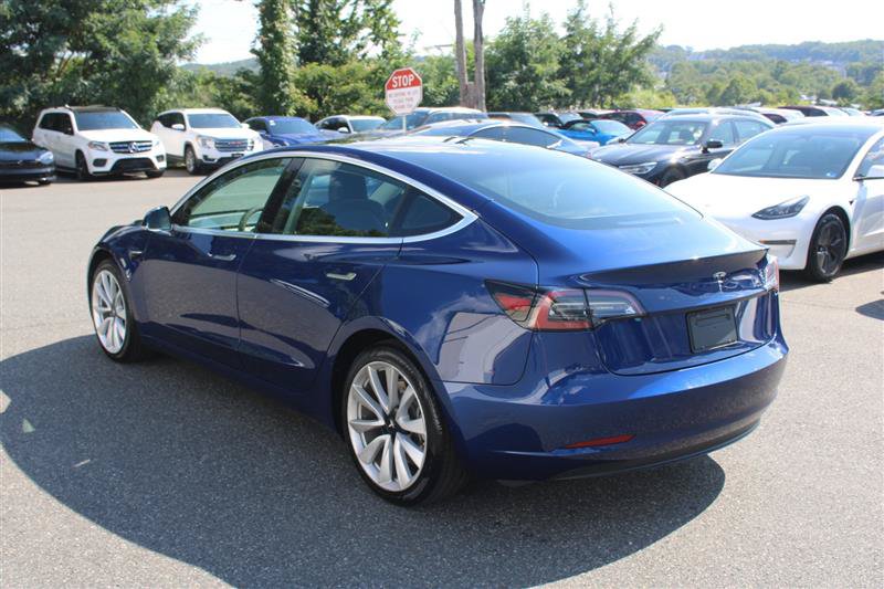Used 2020 Tesla Model 3 Standard Range Plus RWD image 6