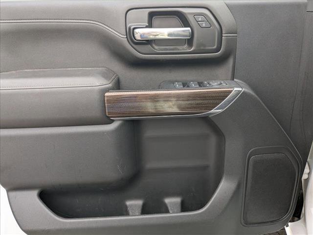 Used 2022 Chevrolet Silverado 2500 LT w/ Convenience Package image 9