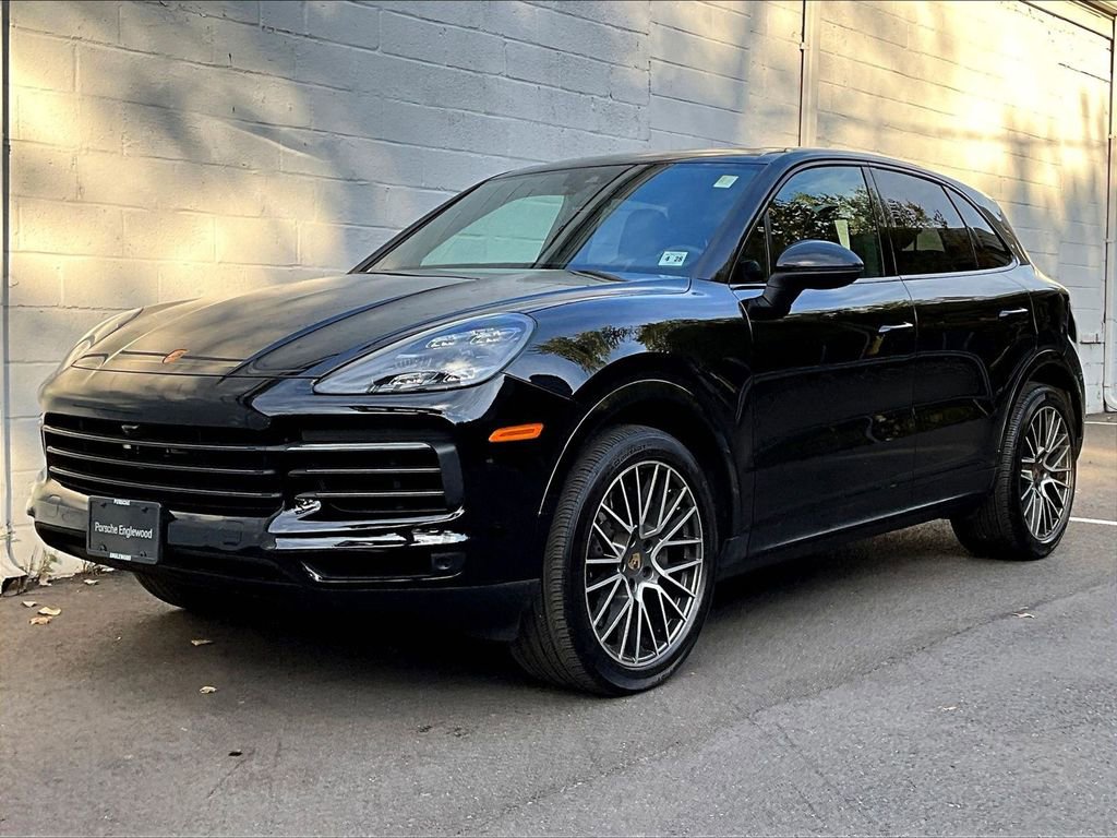 Certified 2023 Porsche Cayenne S Platinum image 1