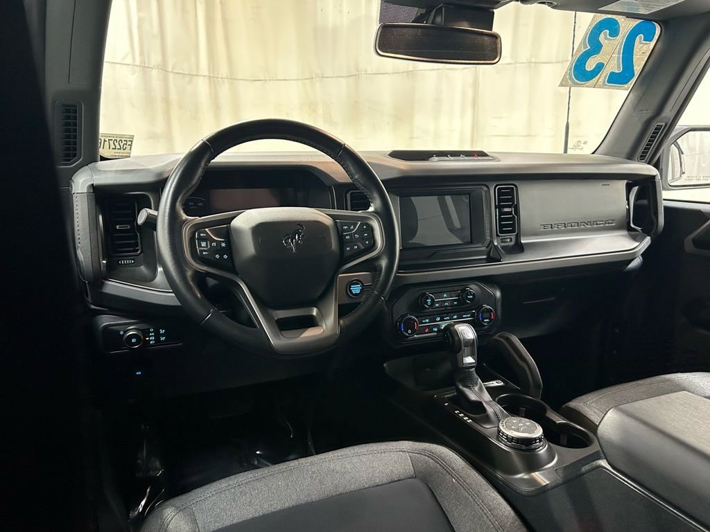 Used 2023 Ford Bronco Big Bend image 14