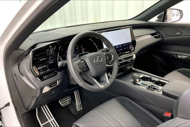 Used 2023 Lexus RX 500h F Sport AWD/4WD image 17