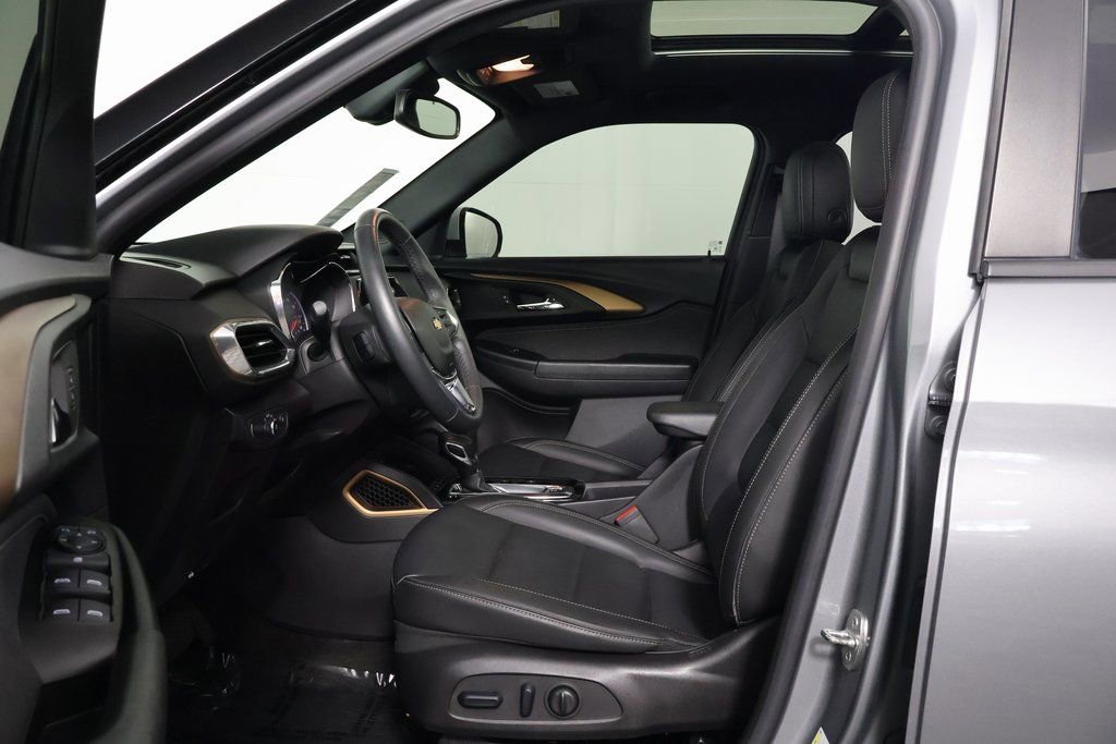 Used 2023 Chevrolet TrailBlazer ACTIV w/ Sun and Liftgate Package image 10