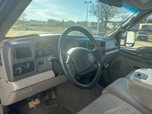 Used 2000 Ford F350 XLT image 14