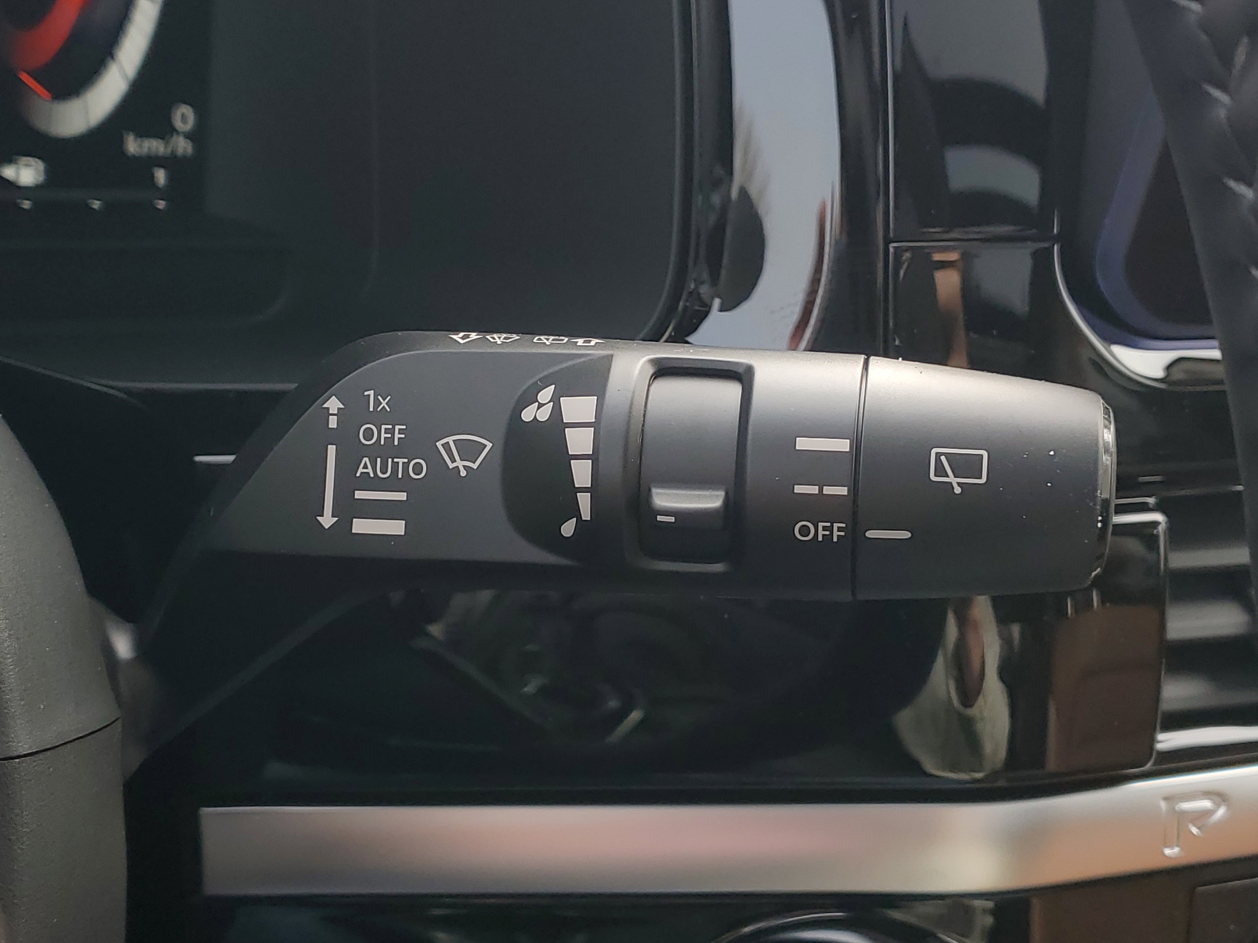 New 2026 Nissan Pathfinder Platinum image 14