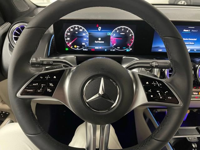 Used 2025 Mercedes-Benz GLB 250 4MATIC image 20