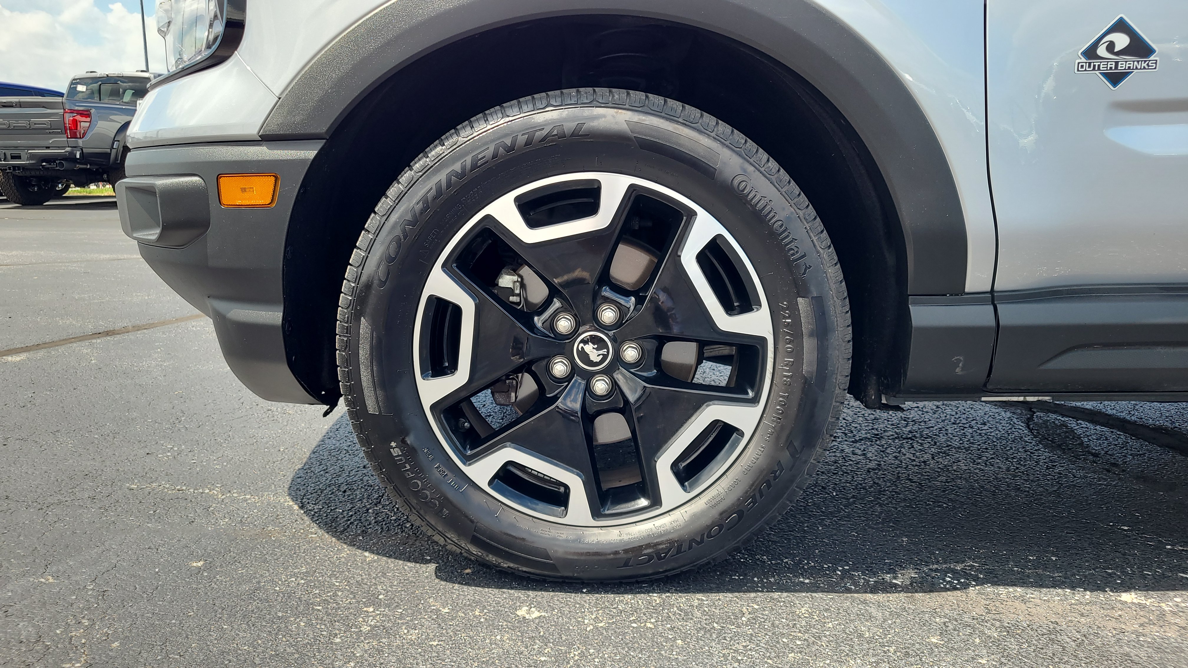 Certified 2021 Ford Bronco Sport Outer Banks AWD/4WD image 10