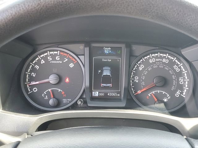 Used 2022 Toyota Tacoma SR image 24