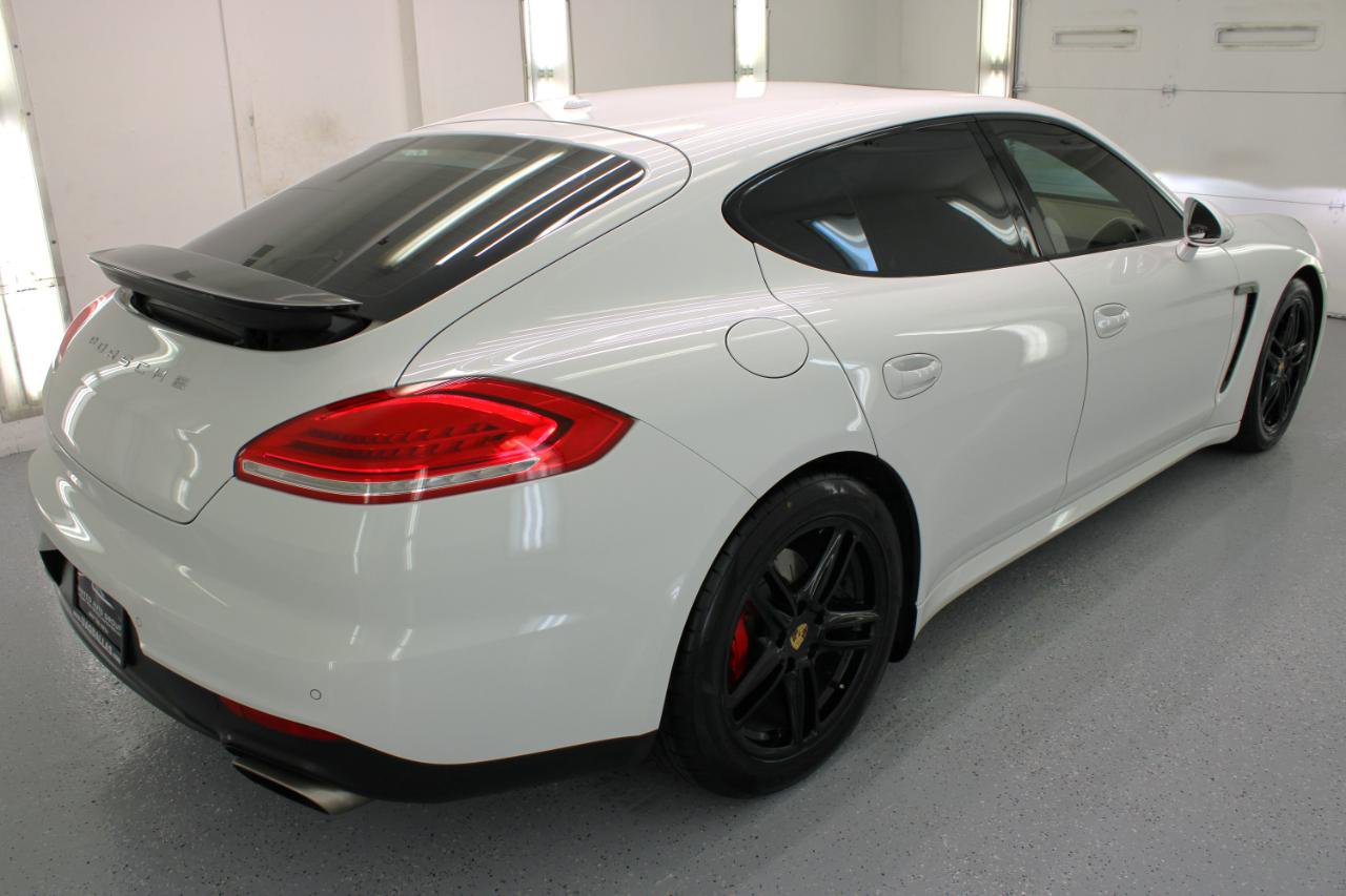 Used 2016 Porsche Panamera Edition image 10