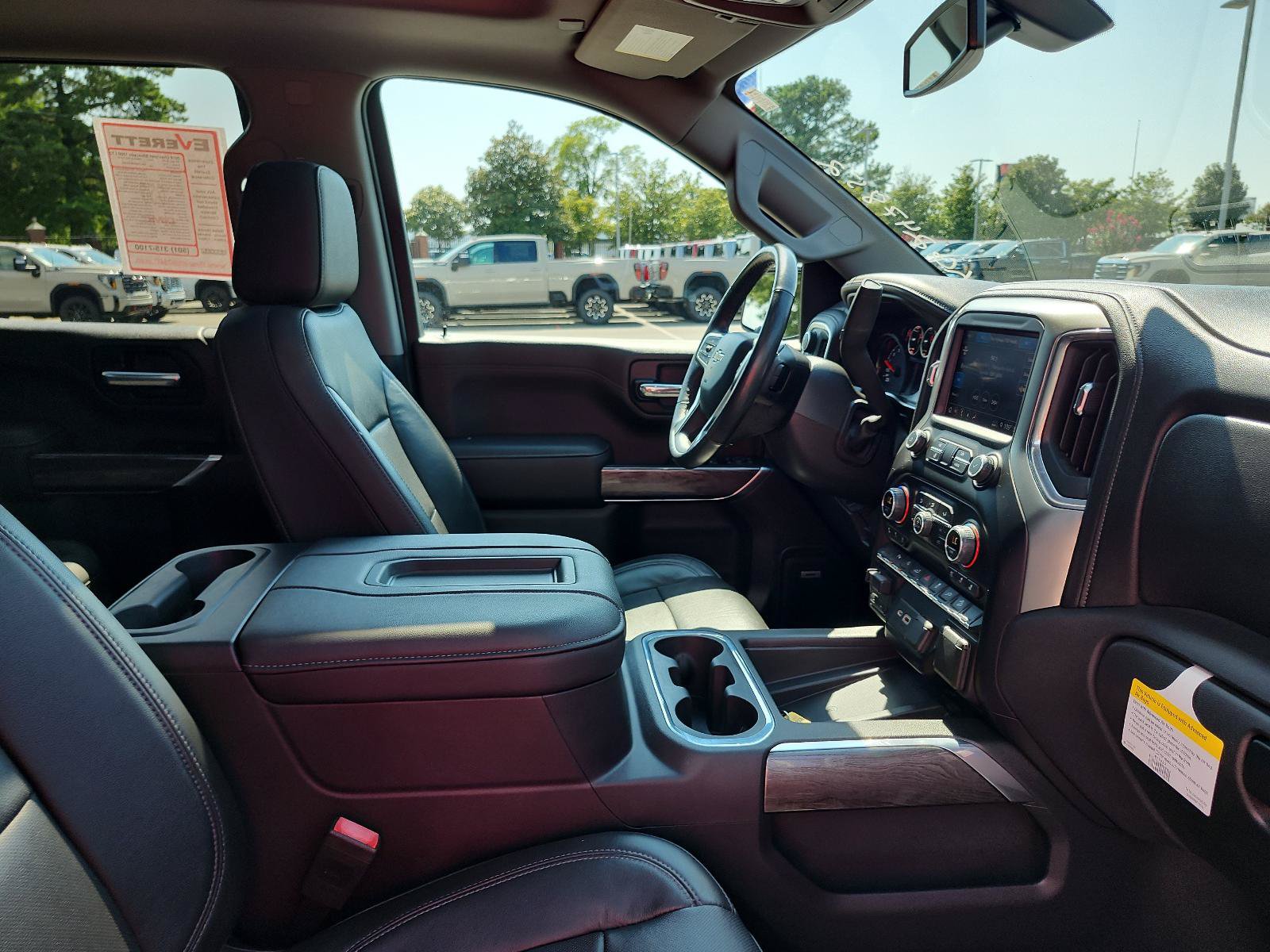 Used 2019 Chevrolet Silverado 1500 LTZ AWD/4WD image 10