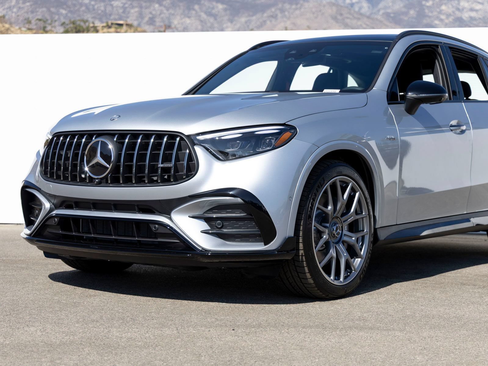 New 2027 Mercedes-Benz GLC 53 AMG 4MATIC video 3