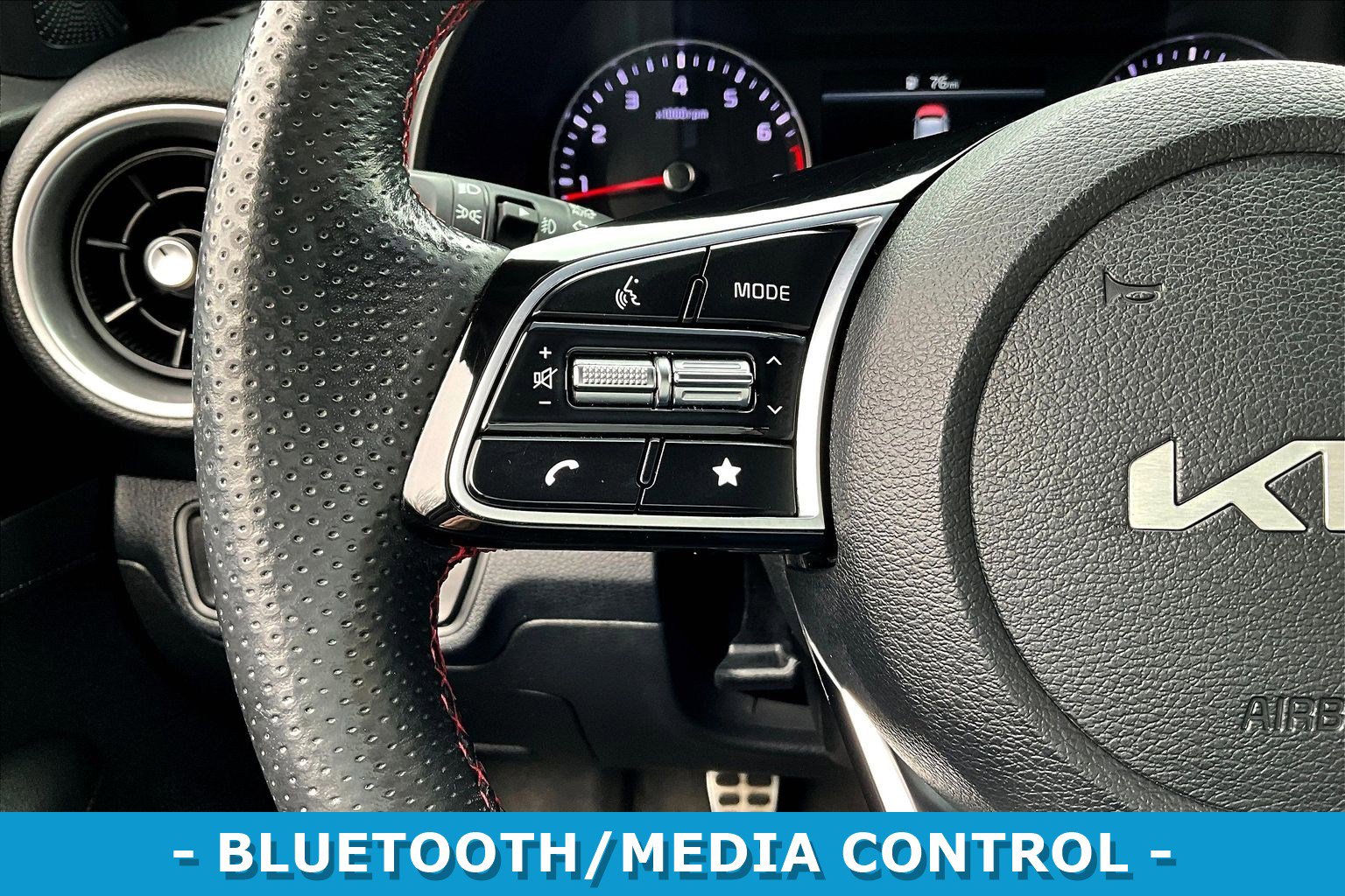 Used 2022 Kia Forte GT image 12