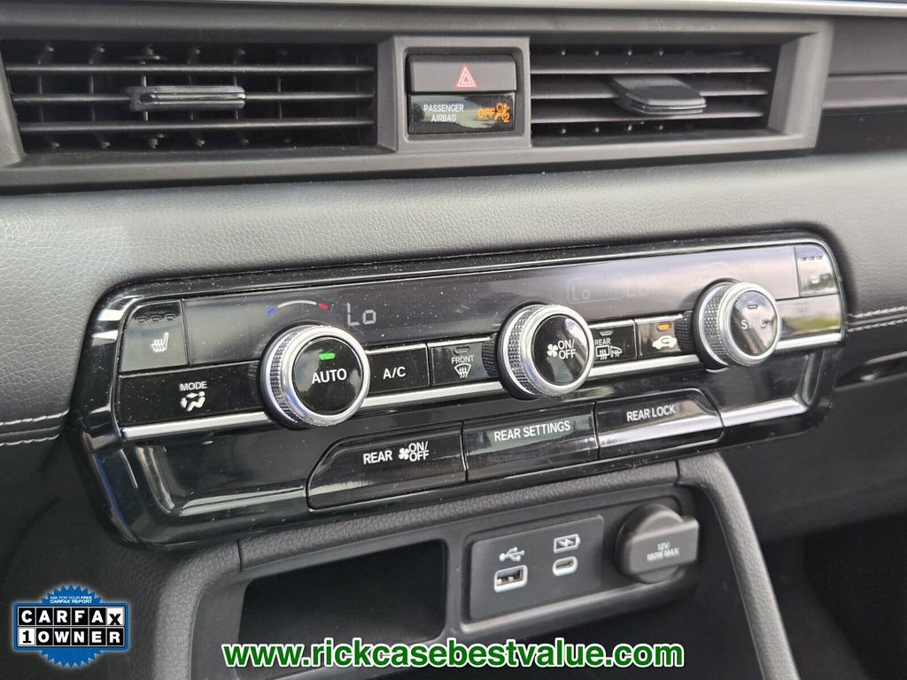 Used 2023 Honda Pilot Touring image 26