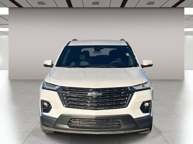 Used 2023 Chevrolet Traverse LT w/ Midnight/Sport Edition image 8