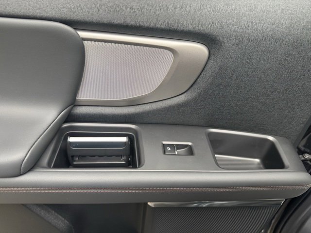 New 2025 Ford Expedition Active image 11